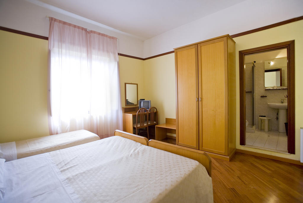 Hotel Vittoria Sapri Rom bilde