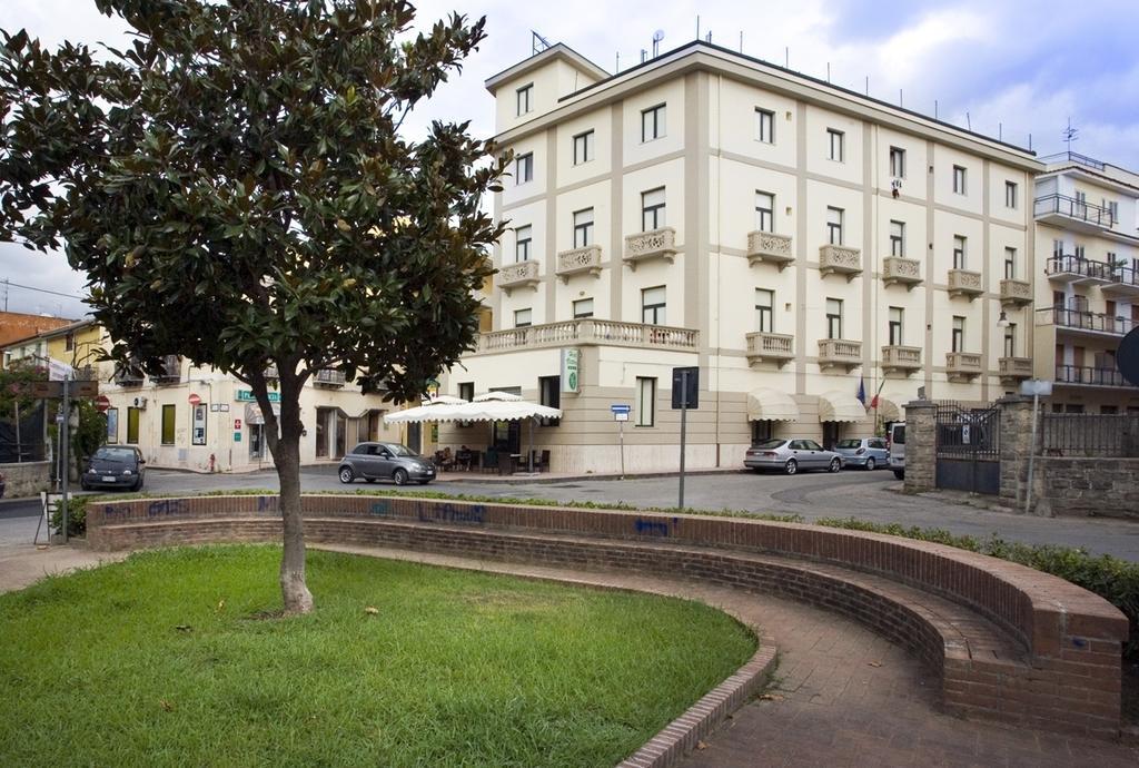 Hotel Vittoria Sapri Eksteriør bilde