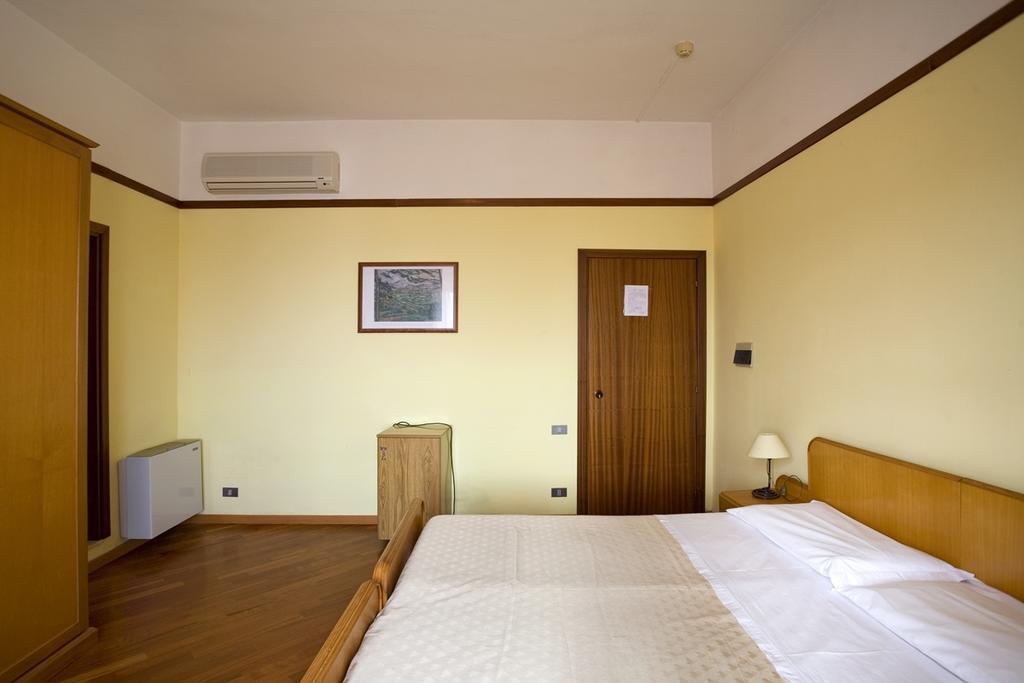 Hotel Vittoria Sapri Rom bilde